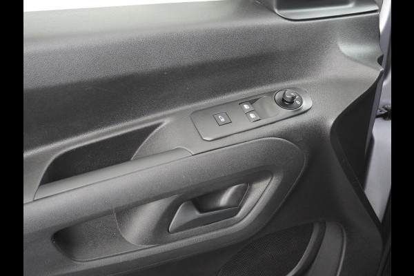 Opel Combo 1.5D L2H1 Navi Apple Carplay Android ECC PDC Cruise MultiMedia-nb Schuifdeur-R. Tussenschot Airco Connect DAB+Elektr.spiegels+Ve Wegklapbare-kussen-bijrijder Orig.NLse Auto ! EURO 6