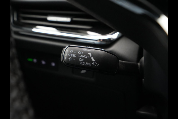 Škoda ENYAQ iV 80 First Edition Leder Matrix Led Trekhaak Camera