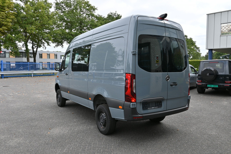Mercedes-Benz Sprinter 319 CDI 4x4 L2H2 Pro Distronic, Draaistoelen, LED, Electrische schuifdeur