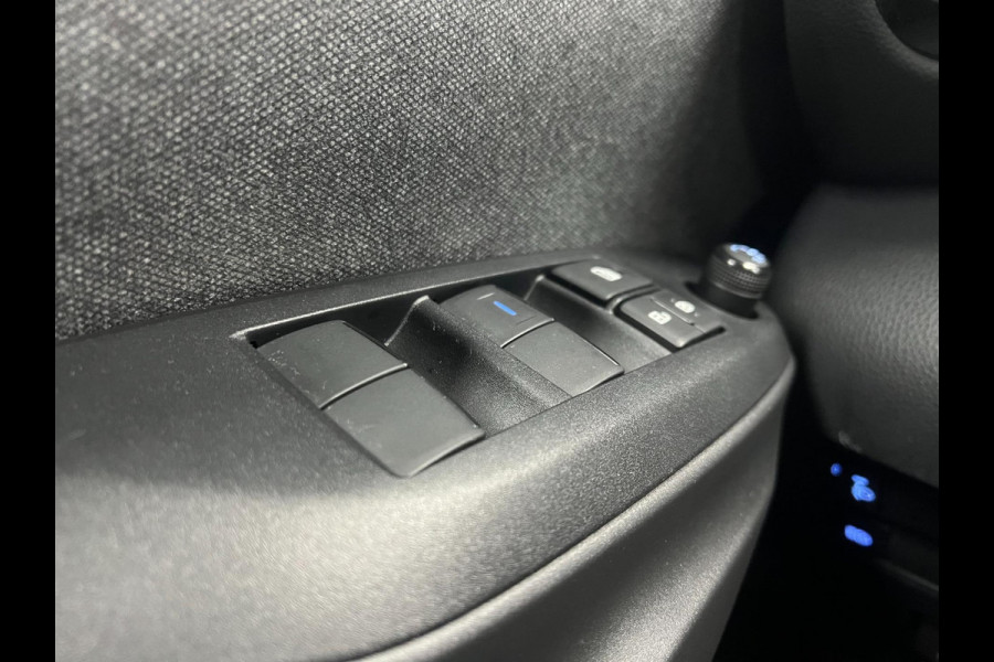 Toyota Yaris 1.5 Hybrid Dynamic | Carplay | Camera | Cruise|