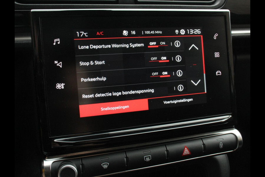 Citroën C3 1.2 PureTech Max Automaat  Airco Navigatie Apple carplay / Android Auto Parksensoren Lichtmetalen Velgen