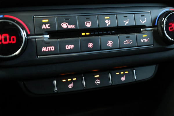 Kia ProCeed 1.0 T-GDI GT-Line LED/PANORAMADAK/LEER+S.VERWARMING/LMV/CAM/CRUISE/ECC/12 MND GARANTIE!