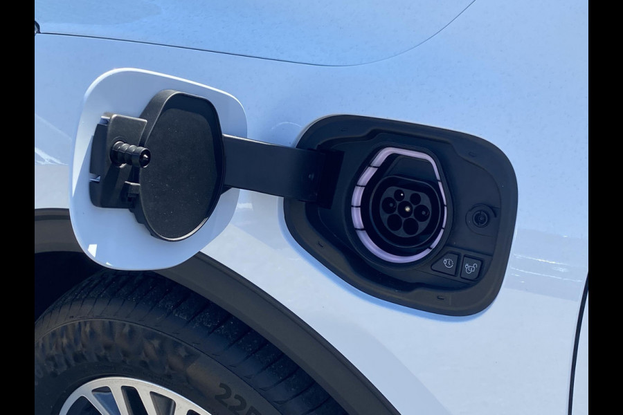 Ford Kuga 2.5 PHEV Titanium X 225pk | Driver Assistance Pack | Winterpack | Trekhaak |