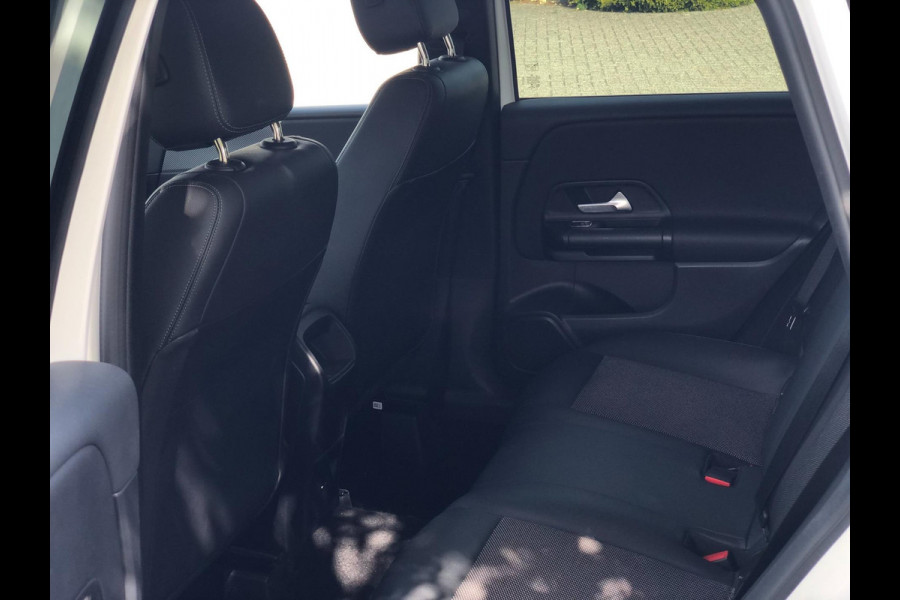 Mercedes-Benz B-Klasse 250 e Business Solution AMG Limited | Navi, Carplay/Android, Cruise, Stoelverw., DAB, | Dealeronderhouden |