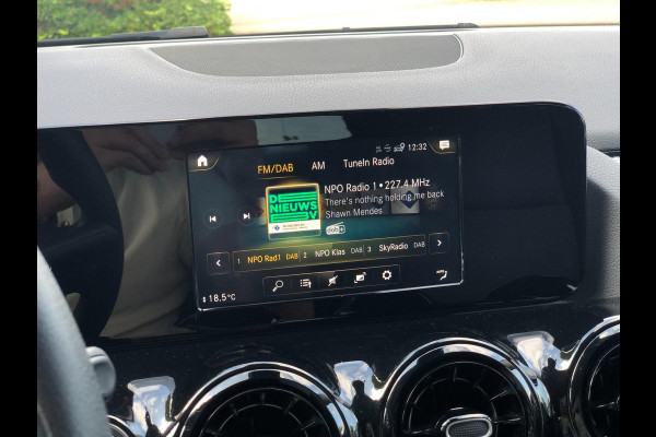 Mercedes-Benz B-Klasse 250 e Business Solution AMG Limited | Navi, Carplay/Android, Cruise, Stoelverw., DAB, | Dealeronderhouden |