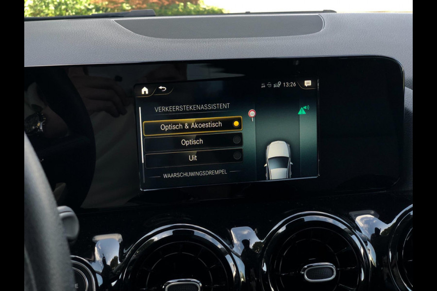 Mercedes-Benz B-Klasse 250 e Business Solution AMG Limited | Navi, Carplay/Android, Cruise, Stoelverw., DAB, | Dealeronderhouden |