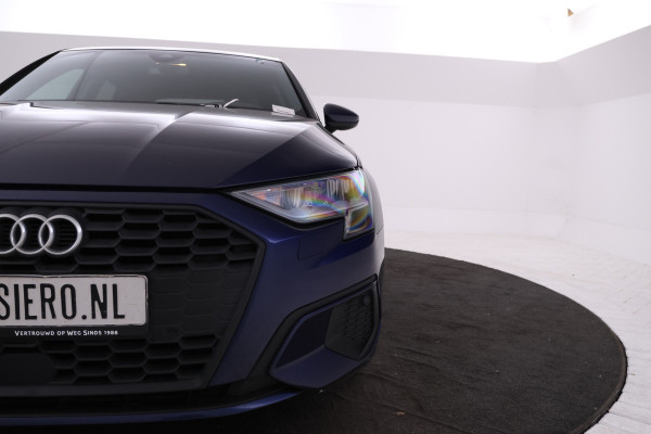 Audi A3 Sportback 30 TDI Business edition Automaat, Leer, Virtual, Sportstoelen