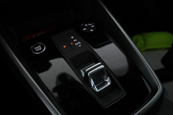 Audi A3 Sportback 30 TDI Business edition Automaat, Leer, Virtual, Sportstoelen