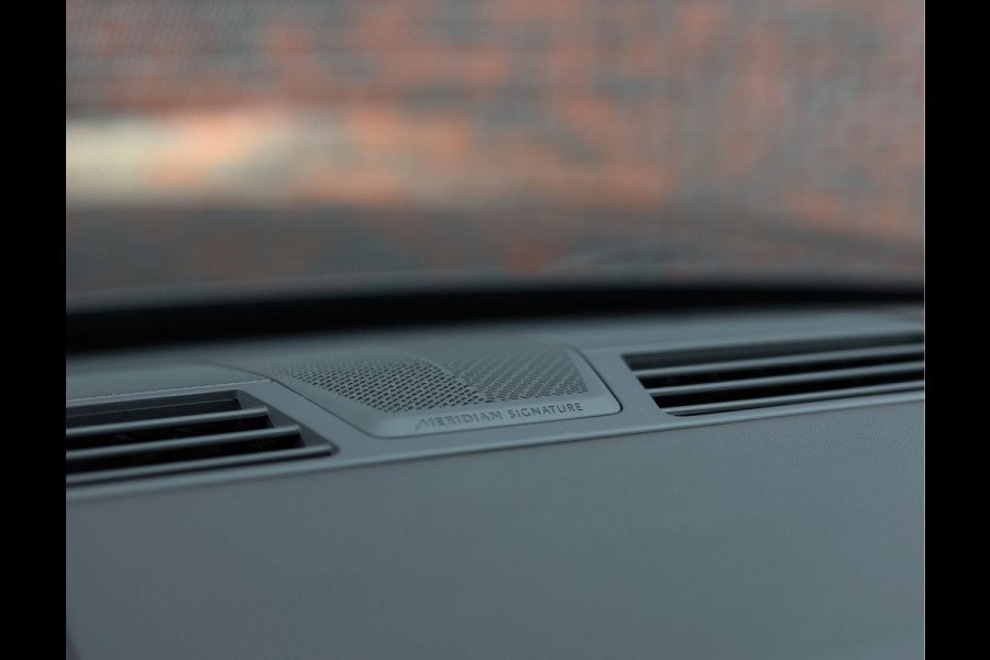 Land Rover Range Rover P550e Autobiography | Meridian Signature - Trekhaak - Vol!