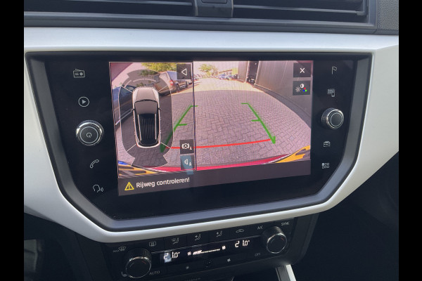 Seat Arona 1.0 TSI Automaat Xcellence Carplay Trekhaak Stoelverw. Business Intense