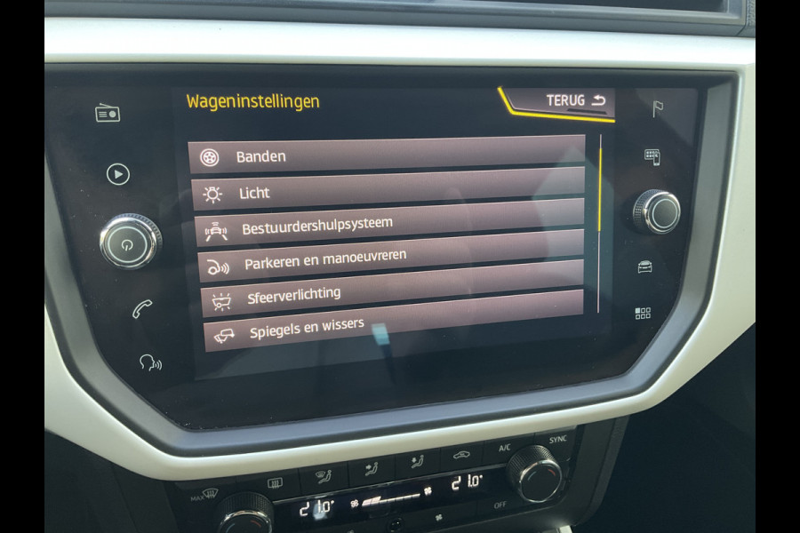 Seat Arona 1.0 TSI Automaat Xcellence Carplay Trekhaak Stoelverw. Business Intense