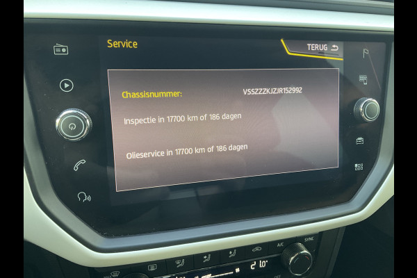 Seat Arona 1.0 TSI Automaat Xcellence Carplay Trekhaak Stoelverw. Business Intense