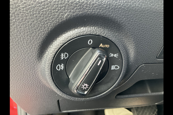 Seat Arona 1.0 TSI Automaat Xcellence Carplay Trekhaak Stoelverw. Business Intense