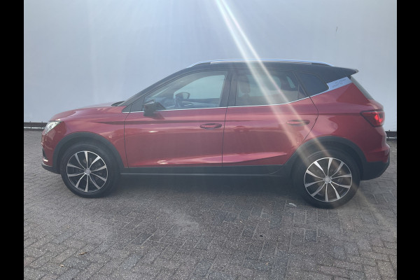 Seat Arona 1.0 TSI Automaat Xcellence Carplay Trekhaak Stoelverw. Business Intense