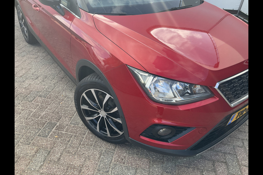Seat Arona 1.0 TSI Automaat Xcellence Carplay Trekhaak Stoelverw. Business Intense