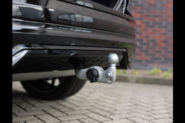 Volvo XC60 T6 AWD Ultra Black Edition | Trekhaak - Head Up - Direct leverbaar ZWART 1319193