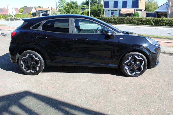 Ford Puma 1.0 125 pk EcoBoost Hybrid ST-Line X Nieuw Model Navigatie , Bluetooth , Fab. Gar. t/m 2029 Winter Pack, Driver Assistance Pack, Camera rondom ,