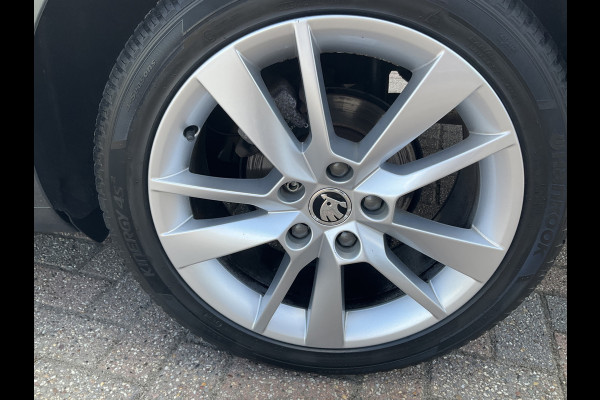 Škoda Octavia Combi 1.6 TDI Automaat Clever Edition Navi Stoelverw. Trekhaak