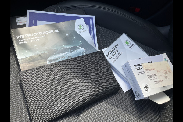 Škoda Octavia Combi 1.6 TDI Automaat Clever Edition Navi Stoelverw. Trekhaak