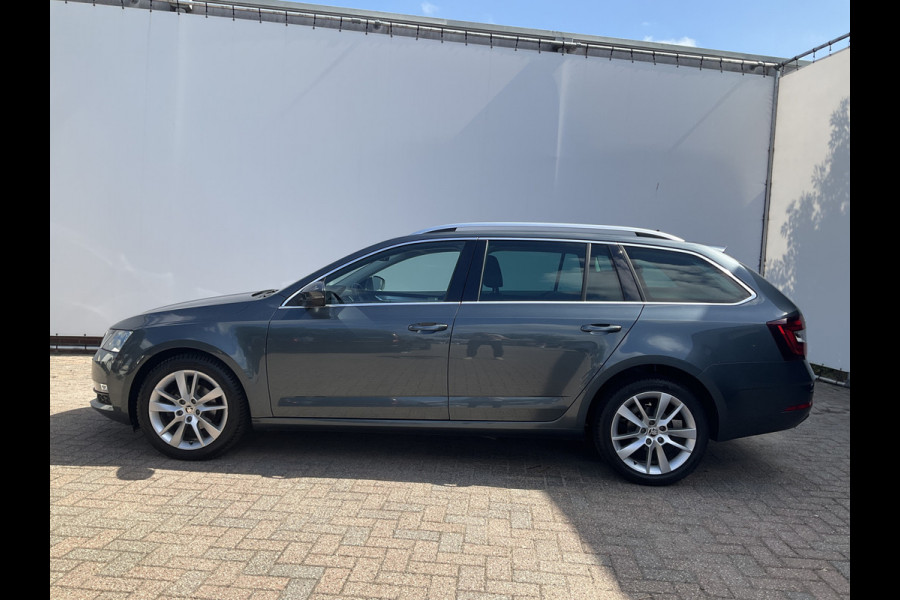 Škoda Octavia Combi 1.6 TDI Automaat Clever Edition Navi Stoelverw. Trekhaak