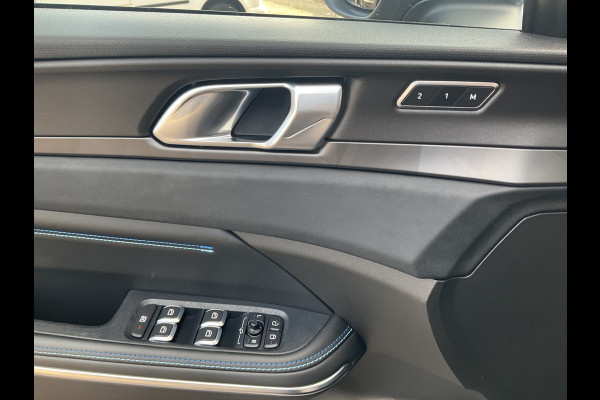 Lynk & Co 01 1.5 Plug-in Adapt.Cruise Carplay 360° Pano.dak DAB Vol opties