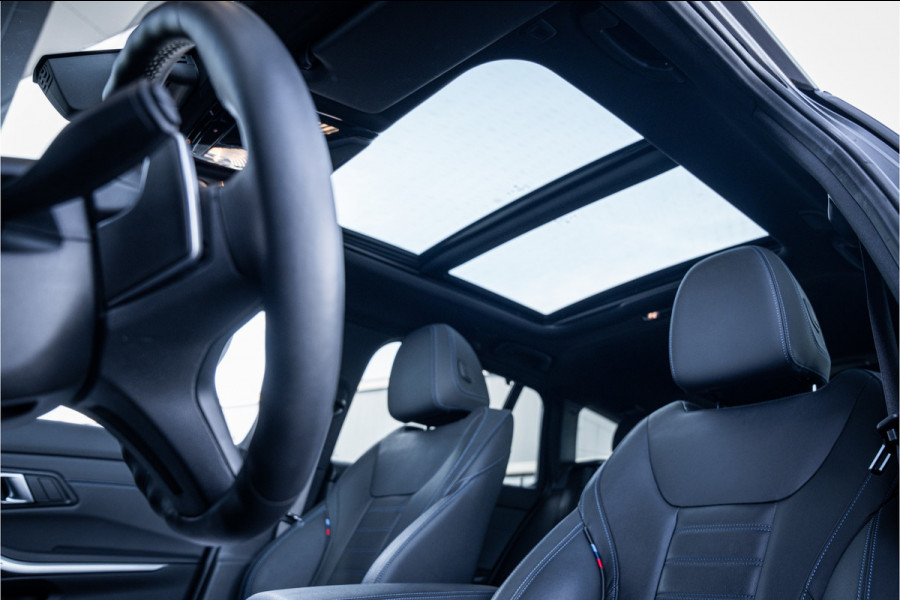 BMW 3 Serie Touring 330e xDrive - M Sport | Panorama | H&K | Memory | 360 Camera | HUD
