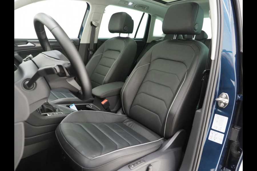 Volkswagen Tiguan 1.4 TSI eHybrid Elegance Exclusive | Panoramadak | Leder | 360 | Adaptive Cruise | Virtual | Carplay