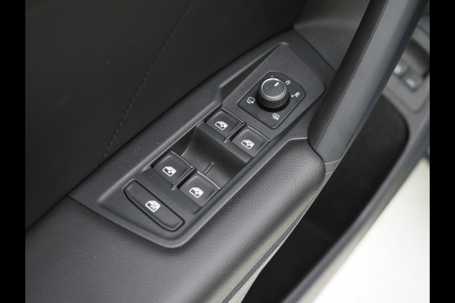 Volkswagen Tiguan 1.4 TSI eHybrid Elegance Exclusive | Panoramadak | Leder | 360 | Adaptive Cruise | Virtual | Carplay