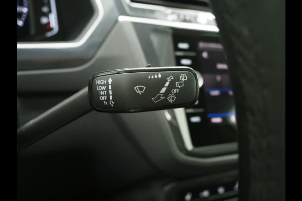 Volkswagen Tiguan 1.4 TSI eHybrid Elegance Exclusive | Panoramadak | Leder | 360 | Adaptive Cruise | Virtual | Carplay