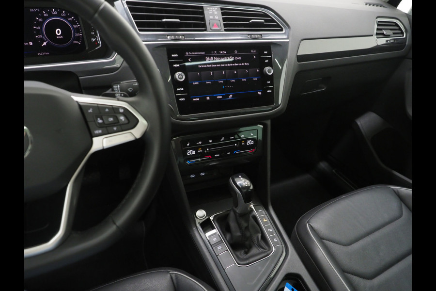 Volkswagen Tiguan 1.4 TSI eHybrid Elegance Exclusive | Panoramadak | Leder | 360 | Adaptive Cruise | Virtual | Carplay