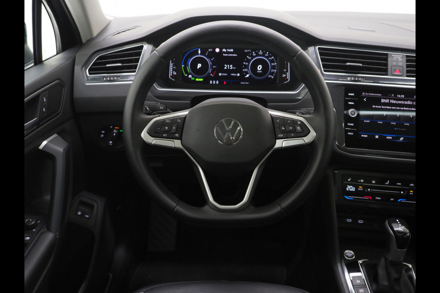 Volkswagen Tiguan 1.4 TSI eHybrid Elegance Exclusive | Panoramadak | Leder | 360 | Adaptive Cruise | Virtual | Carplay
