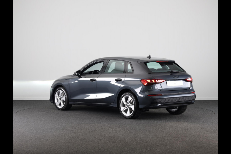 Audi A3 Sportback 40 TFSI e Advanced edition assistentiepakket Driving + parking Plus, optiekpakket zwart Plus