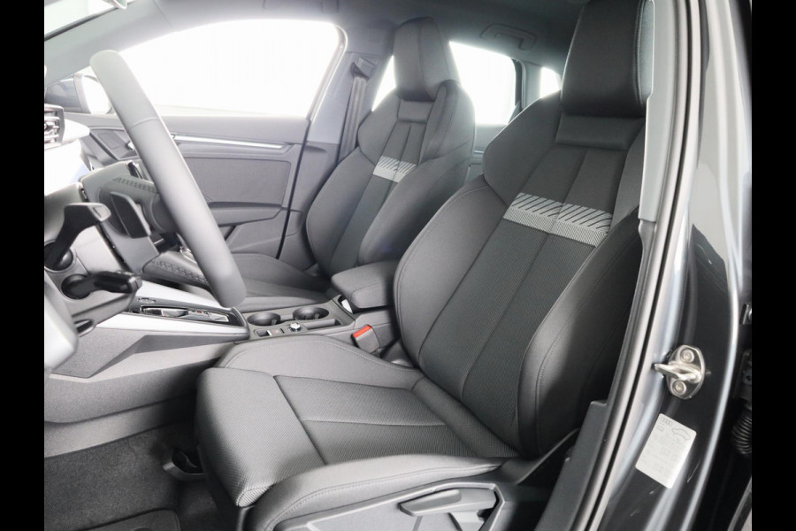 Audi A3 Sportback 40 TFSI e Advanced edition assistentiepakket Driving + parking Plus, optiekpakket zwart Plus