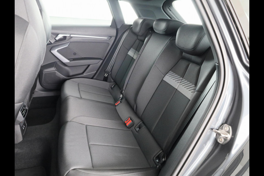Audi A3 Sportback 40 TFSI e Advanced edition assistentiepakket Driving + parking Plus, optiekpakket zwart Plus