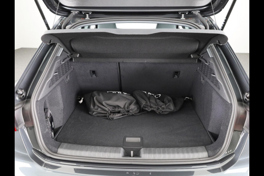 Audi A3 Sportback 40 TFSI e Advanced edition assistentiepakket Driving + parking Plus, optiekpakket zwart Plus