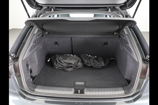 Audi A3 Sportback 40 TFSI e Advanced edition assistentiepakket Driving + parking Plus, optiekpakket zwart Plus