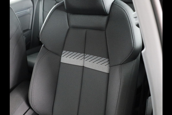 Audi A3 Sportback 40 TFSI e Advanced edition assistentiepakket Driving + parking Plus, optiekpakket zwart Plus