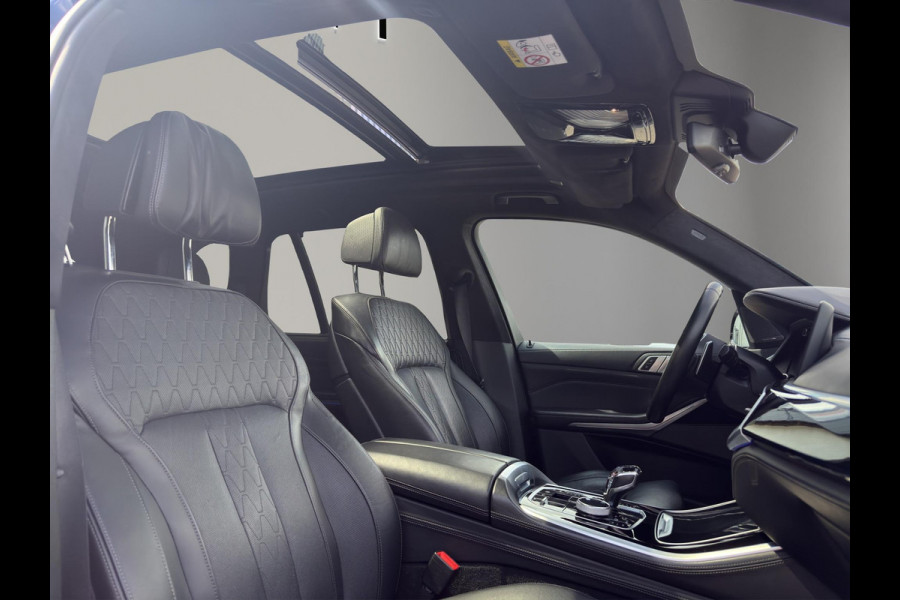 BMW X5 xDrive45e Pano| Laser | Massage | Koeling | Sky Lounge