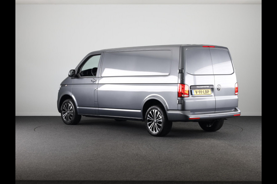 Volkswagen Transporter 2.0 TDI L2H1 28 Comfortline 150 pk Automaat | Verlengde garantie | Navigatie via App | Parkeersensoren achter | Cruise control | LED koplampen |