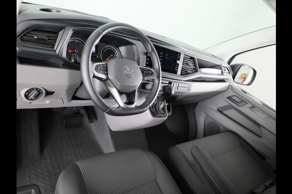 Volkswagen Transporter 2.0 TDI L2H1 28 Comfortline 150 pk Automaat | Verlengde garantie | Navigatie via App | Parkeersensoren achter | Cruise control | LED koplampen |