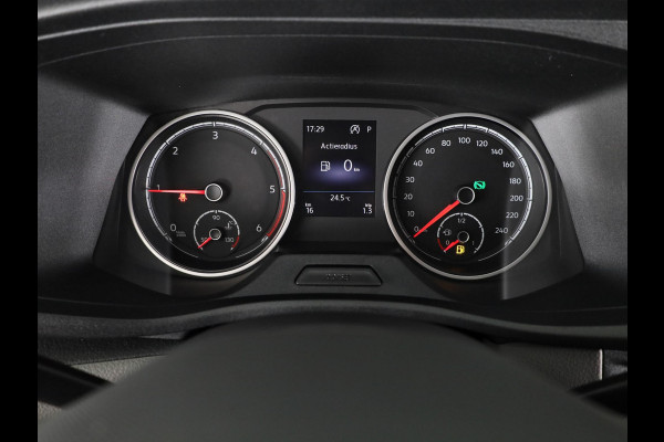 Volkswagen Transporter 2.0 TDI L2H1 28 Comfortline 150 pk Automaat | Verlengde garantie | Navigatie via App | Parkeersensoren achter | Cruise control | LED koplampen |