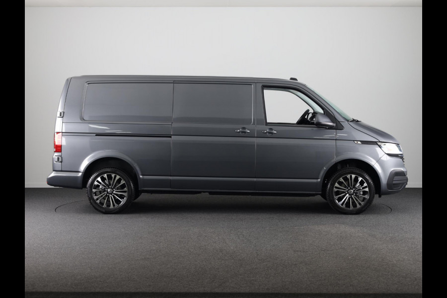 Volkswagen Transporter 2.0 TDI L2H1 28 Comfortline 150 pk Automaat | Verlengde garantie | Navigatie via App | Parkeersensoren achter | Cruise control | LED koplampen |