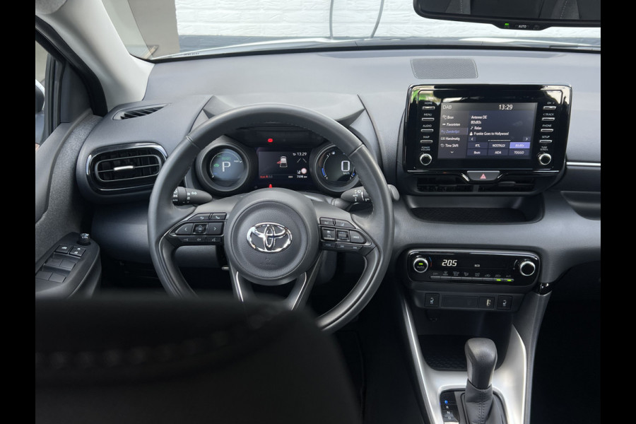 Toyota Yaris 1.5 Hybrid Dynamic | Carplay | LED | Camera | Stoelverwarming
