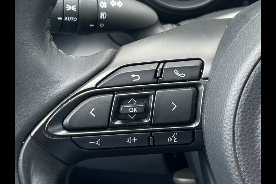 Toyota Yaris 1.5 Hybrid Dynamic | Carplay | LED | Camera | Stoelverwarming