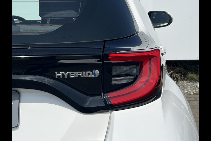 Toyota Yaris 1.5 Hybrid Dynamic | Carplay | LED | Camera | Stoelverwarming