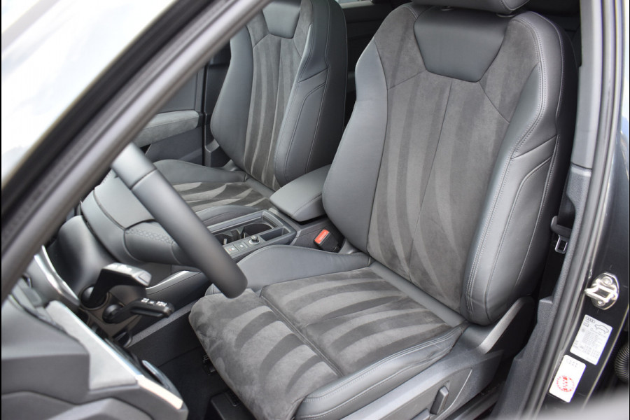Audi Q3 45 TFSI e S-Line 245 Pk Black Ed Pano Carbon Sonos Leder/Alcantara 19 Inch