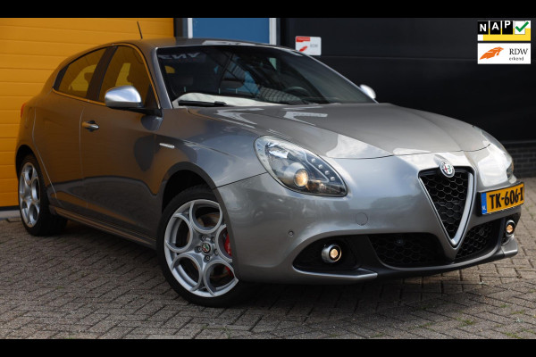Alfa Romeo Giulietta 1.4 Turbo QV Line / 170 PK / AUT / Cognac Leder / Navi / Ecc / Cruise Control / Led / Pdc / 18 Inc