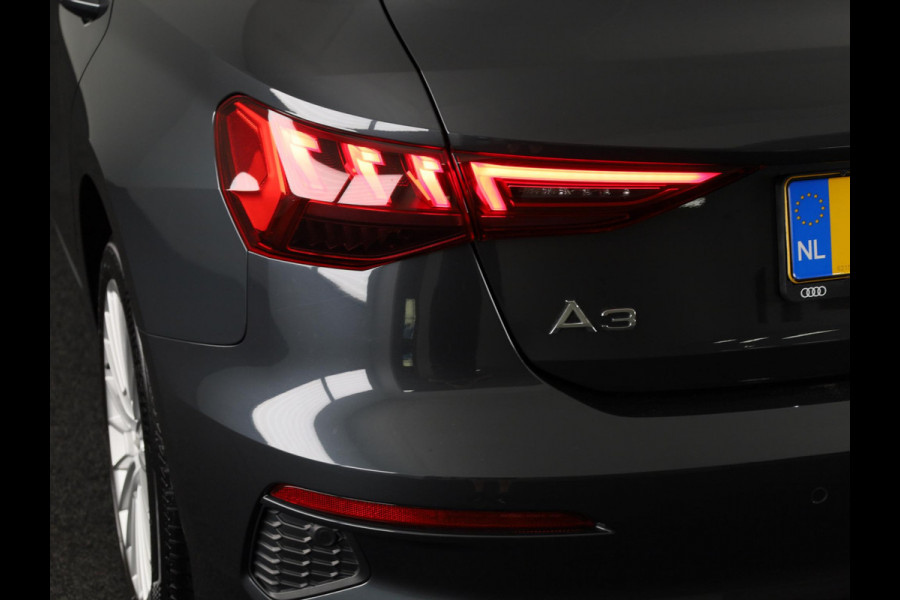 Audi A3 Sportback 30 TFSI Business edition 110 pk S-tronic | Navigatie | Parkeersensoren achter | Autom. airco | Apple Carplay/Android Auto | LED koplampen |