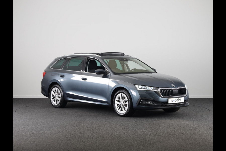 Škoda Octavia Combi 1.0 e-TSI Business Edition Plus 110 pk Automaat (DSG) | Navigatie | Panoramadak | Elektr. trekhaak | Parkeersensoren | Achteruitrijcamera | Autom. airco (3 zones) |