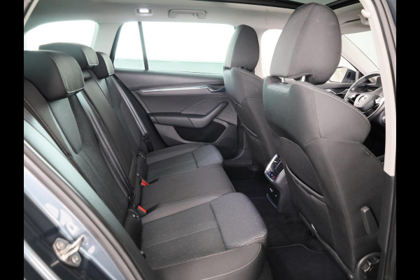 Škoda Octavia Combi 1.0 e-TSI Business Edition Plus 110 pk Automaat (DSG) | Navigatie | Panoramadak | Elektr. trekhaak | Parkeersensoren | Achteruitrijcamera | Autom. airco (3 zones) |